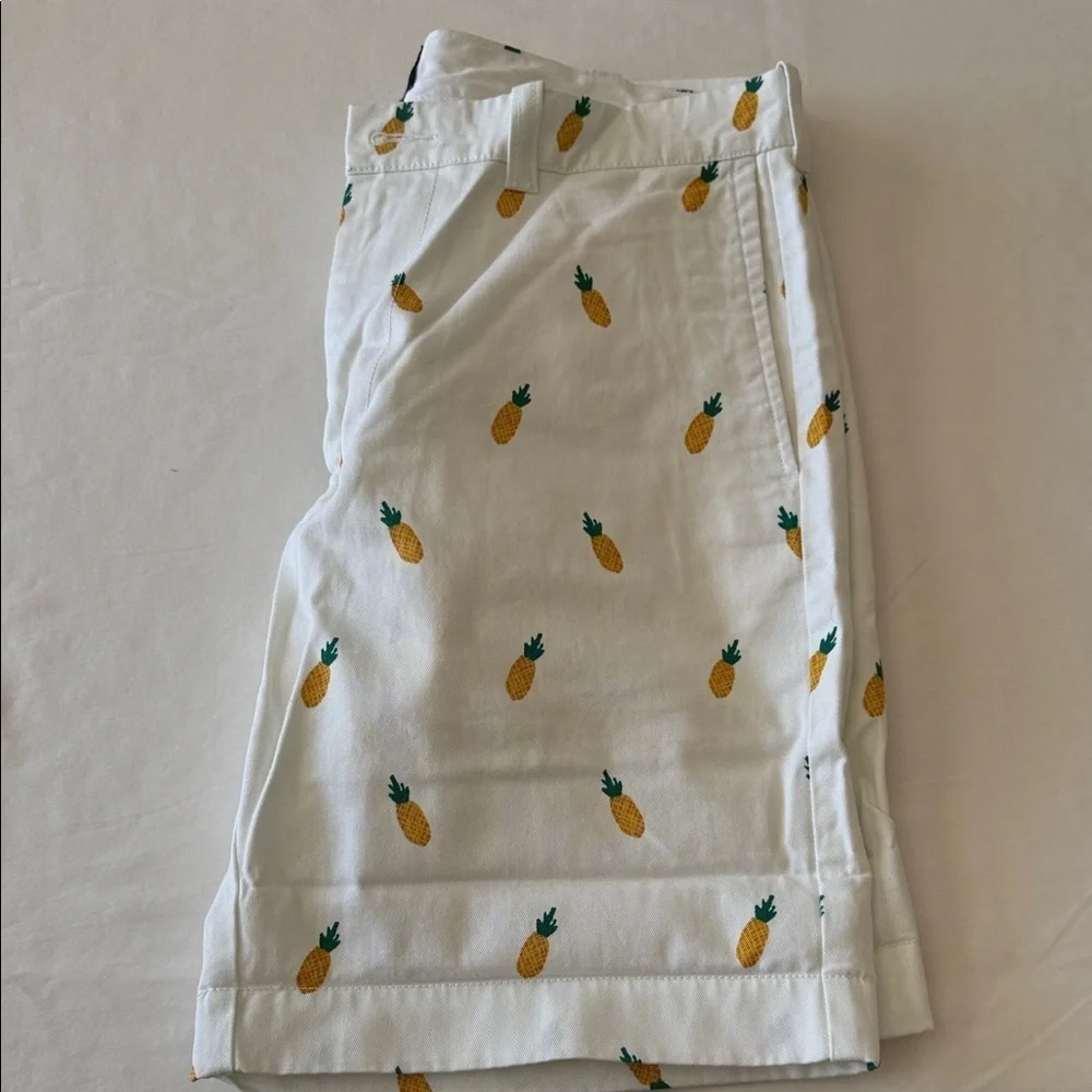 J. Crew White Pineapple Print Men's Shorts